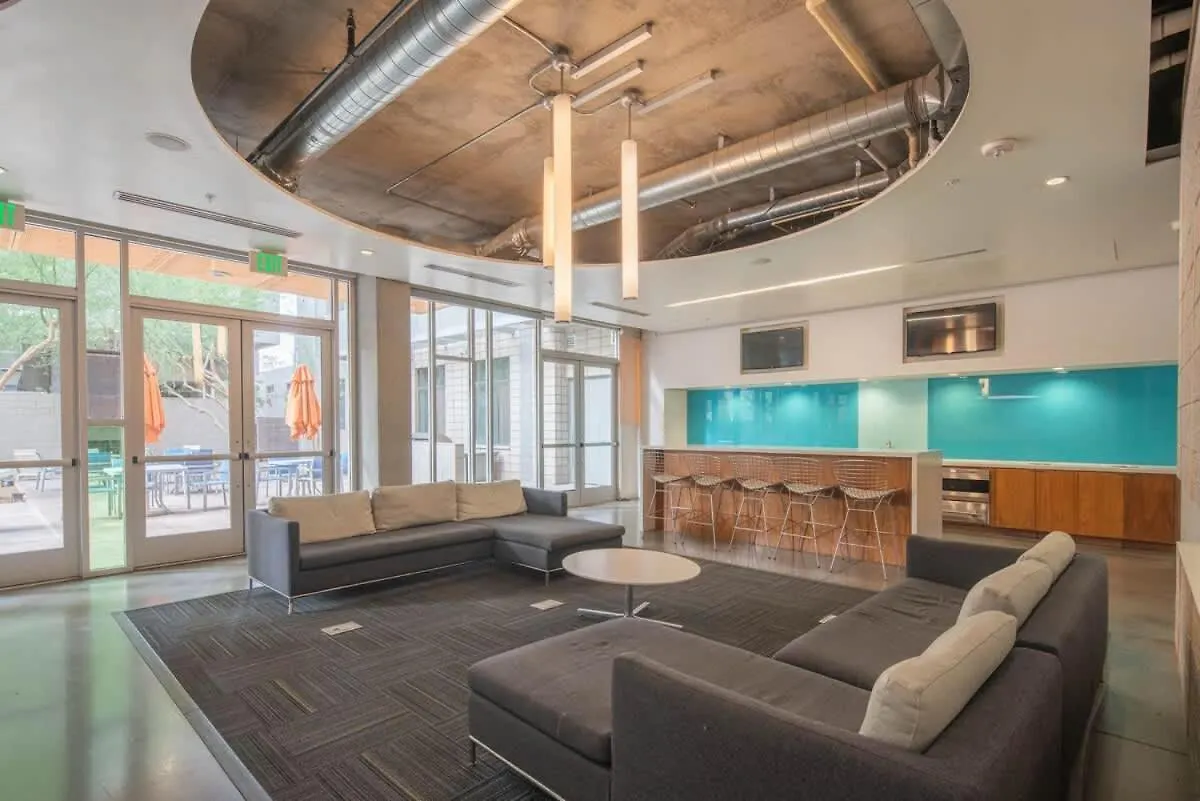 Detailed 2Bd - Central Dt- Gym, Pool, Parking Sleep8 Phoenix