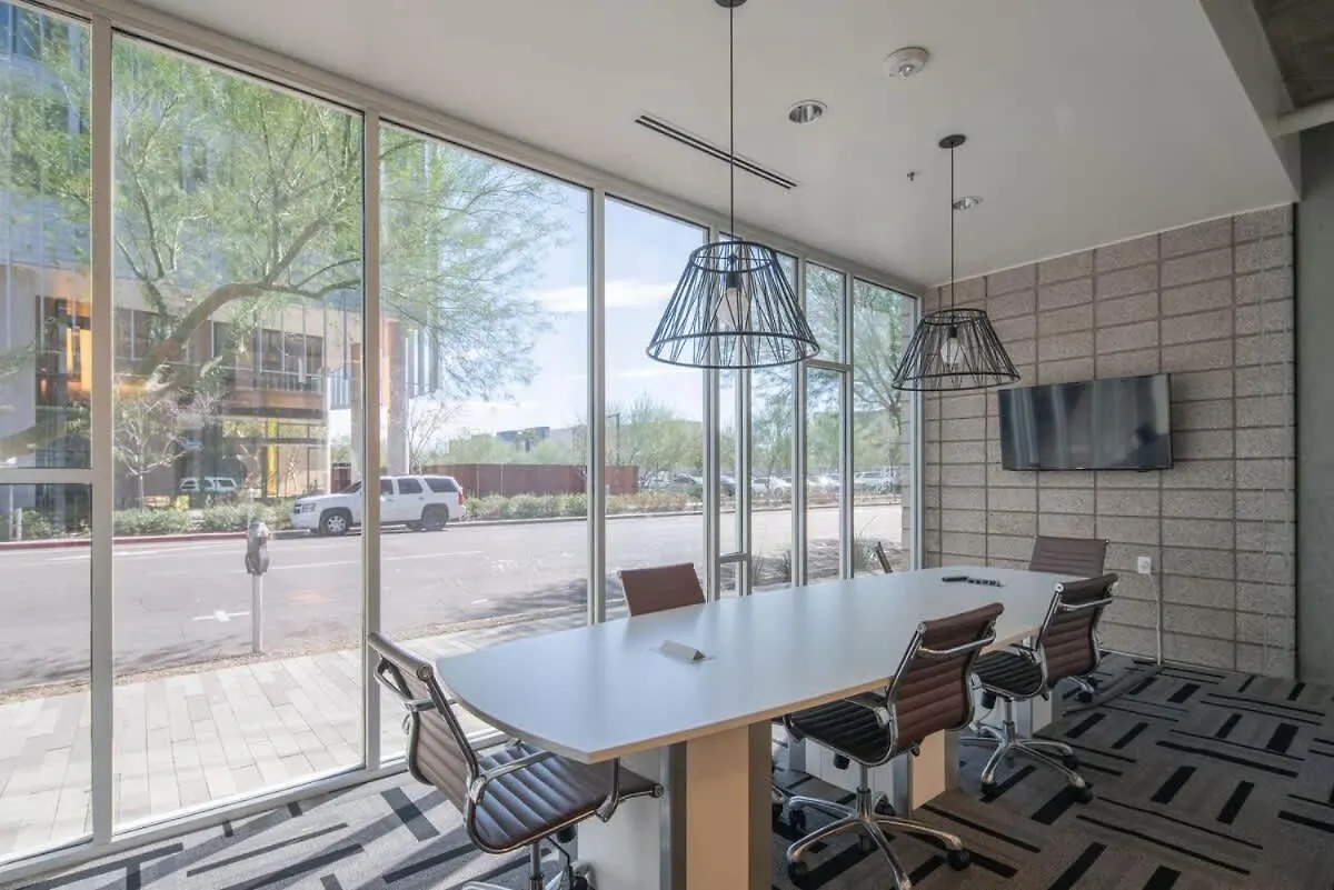 Apartment Detailed 2Bd - Central Dt- Gym, Pool, Parking Sleep8 Phoenix